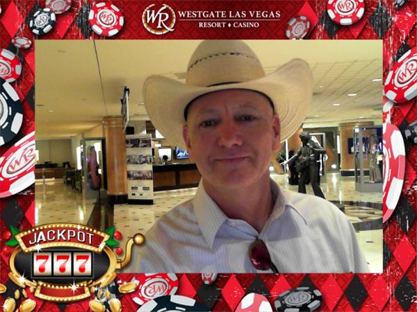 Selfie of Grapevine Texas poet Chrome Dome Mike Kimbro taken at the reception area of the Westgate Las Vegas Resort and Casino.