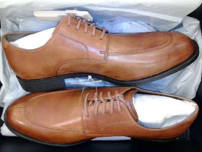 Pic of Cole Haan slit toe dress shoes in British Tan, the model Collen Apron Ox II.