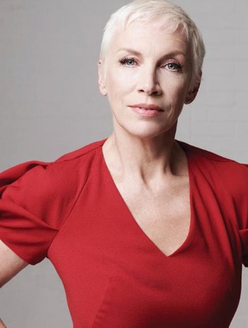 Annie Lennox, the diva who comes to mind when handsome women are the subject matter.