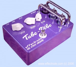 Another Univibe clone, the Effectrode Audiophile Tube Vibe Pedal for guitars.