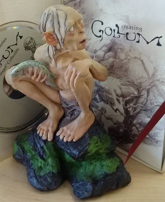 Pic of a small statue of the Gollum character from the Lord of the Rings Trilogy.