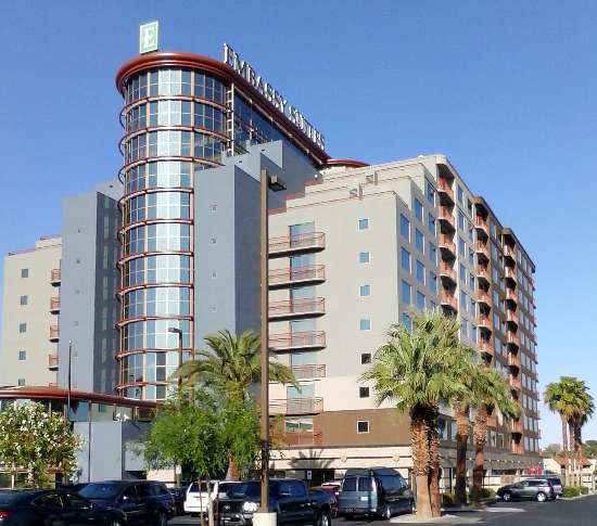 Photo of the Embassy Suites Convention Center on Paradise Road just across from the Wynn Golf and Country Club in Las Vegas, Nevada.