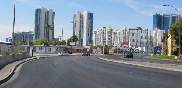 On the northern portion of Paradise Rd, Right to left, here a pic of the Siegel Suites Paradise Apartments, the unfinished Fontainebleau building, the SLS Casino Resort, and the Turnberry Towers Condos.
