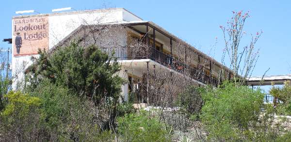 Here's Tombstone's Landmark Lookout Lodge on Arizona State Highway 80.